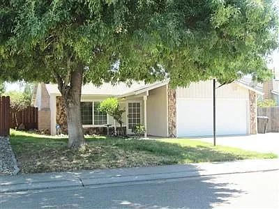 1314 Elena Dr photo 1