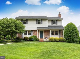 806 Chestnut Glen Garth, Towson, MD 21204