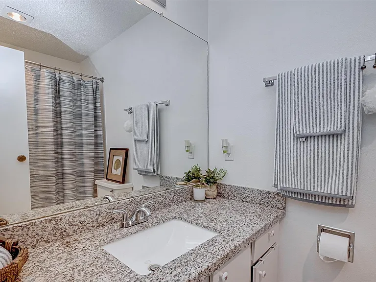 7900 N Stadium Dr #260 — Photo 8