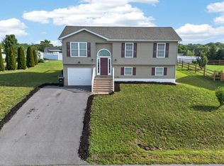 481 Ives St, Martinsburg, WV 25405