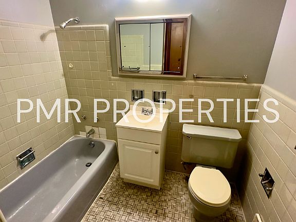 4th image of 4524 Bedford Ave APT 8