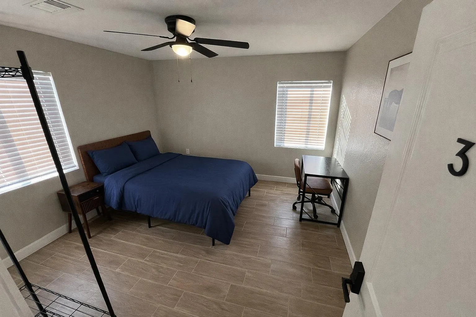 3 bed, 2.0 bath, 963 sqft, $1,079 — Photo 3
