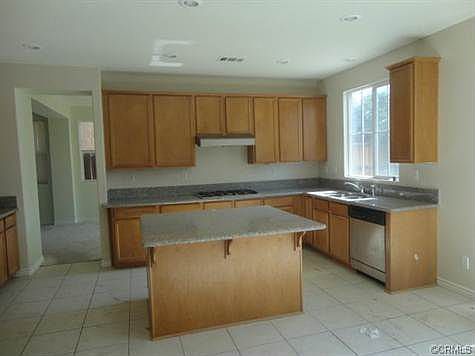 3rd image of 14871 Artisan St