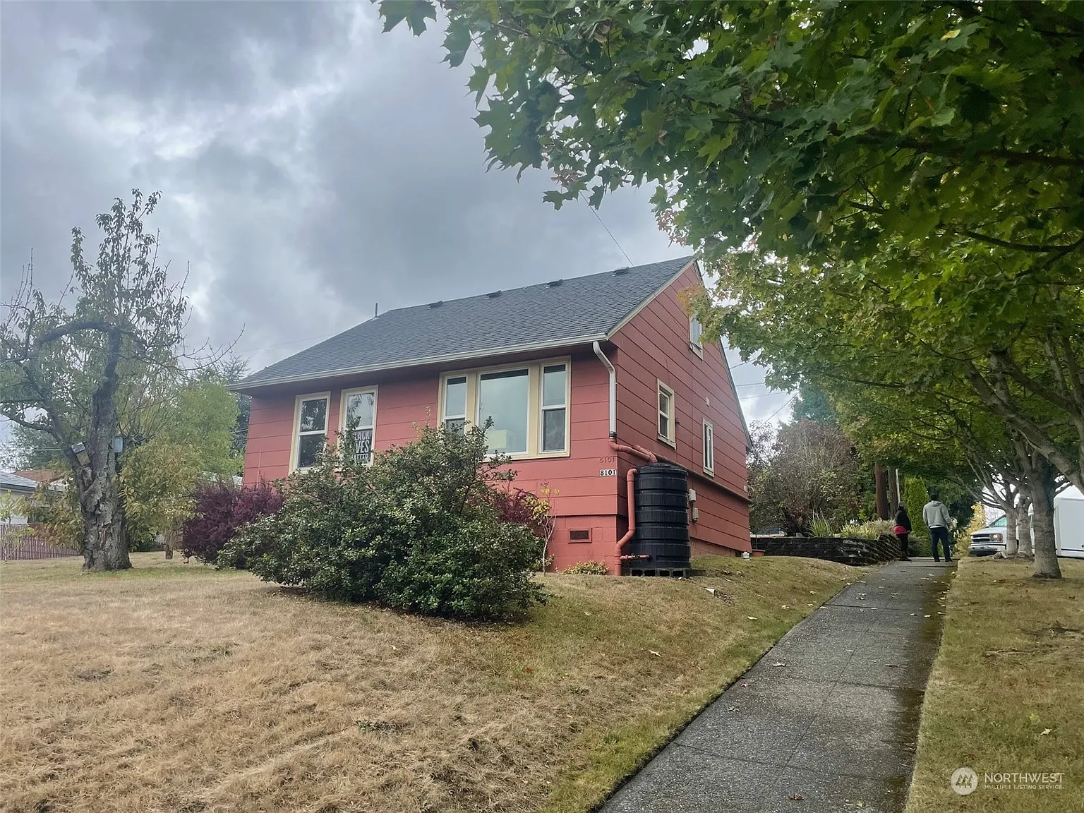 8101 18th Avenue SW photo 1