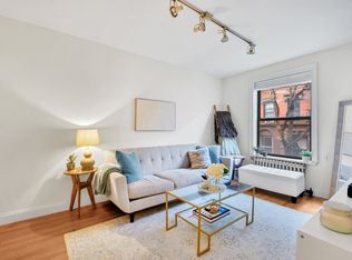 55 Barrow St APT 12, New York, NY 10014