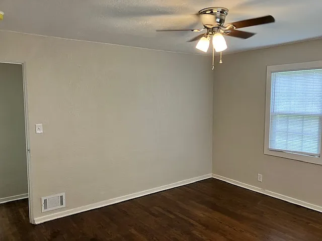 1110 Garfield Ave — Photo 11