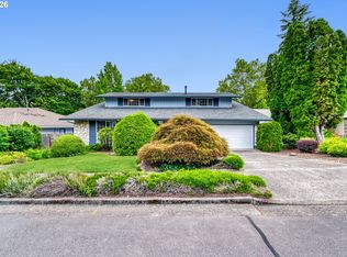 14575 SW Glenbrook Rd, Beaverton, OR 97007