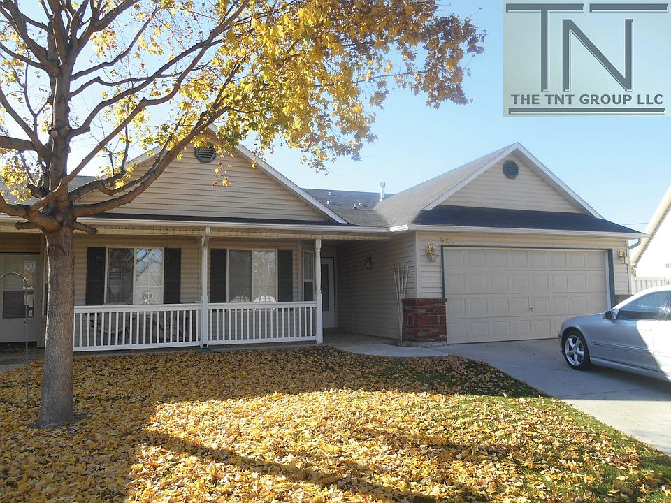 1st image of 521 N Grove Way