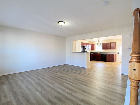 3rd image of 1235 Poets Ct