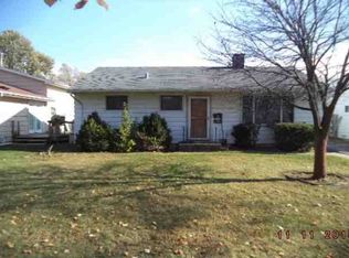 2809 S 11th Ave, Broadview, IL 60155