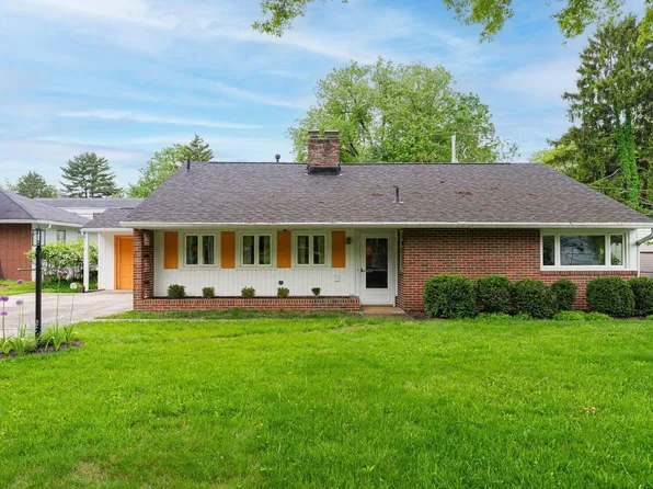 205 Meadowlark Ln, Columbus, OH 43214