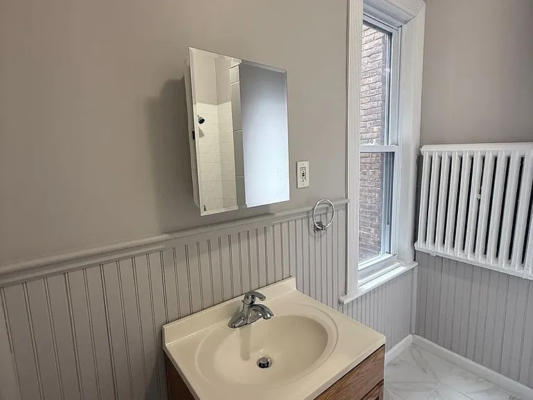 72 Liberty Street Wh — Photo 9
