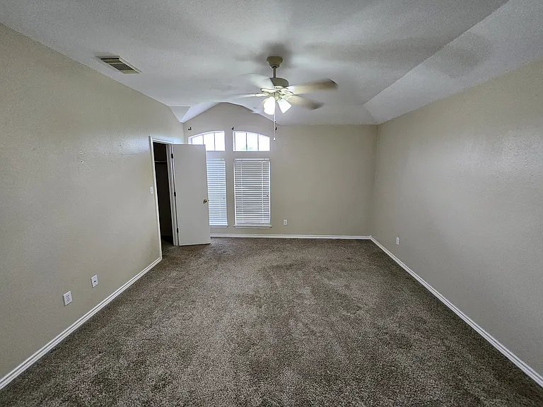7630 Cedar Brook Dr — Photo 15