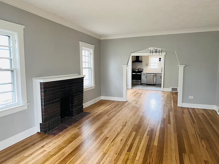 2058 Bunts Rd #LOWER — Photo 6