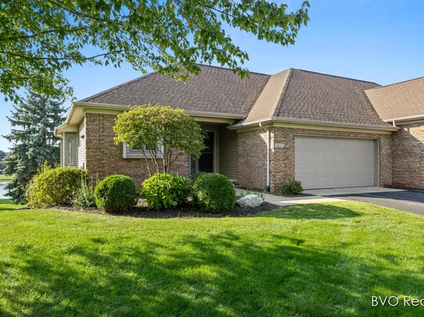 1643 Laramy Ln, Hudsonville, MI 49426