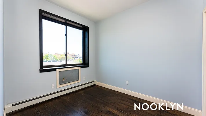 Rented by Nooklyn NYC LLC | media 30