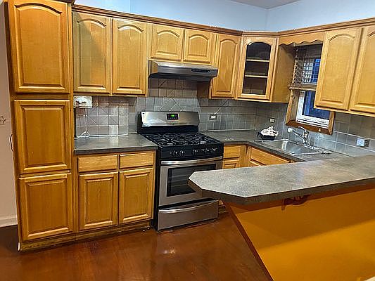 2nd image of 1820 E 51st St #1