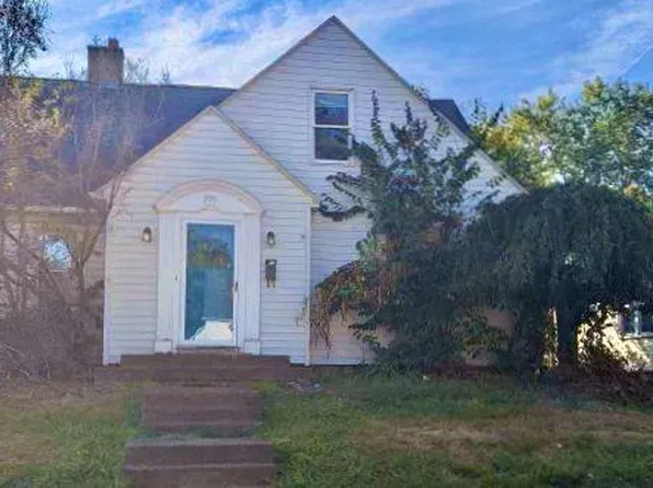 395 N Orchard St, Logan, OH 43138