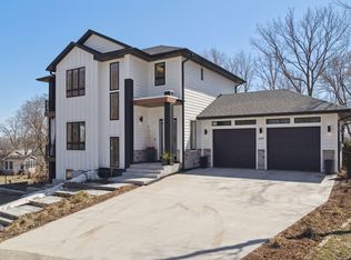 3997 Webb St, Wayzata, MN 55391