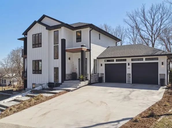 3997 Webb St, Wayzata, MN 55391