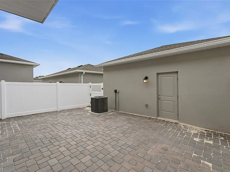 2164 Rider Rain Ln — Photo 36