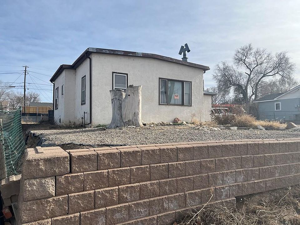 2nd image of 638 Ardath Ln