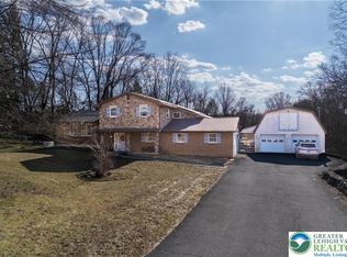 120 Royal Manor Rd, Easton, PA 18042