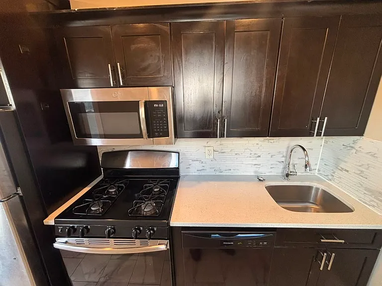 2503 John F Kennedy Blvd #11E — Photo 1