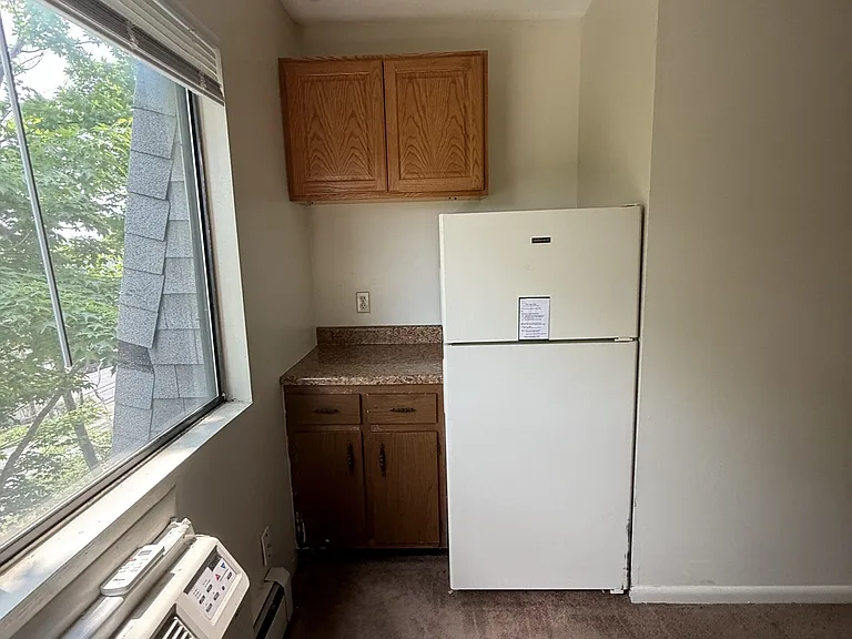 1855 Burnet Ave #6 — Photo 5