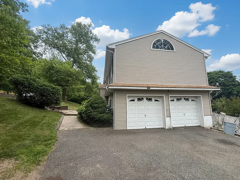5 Mountain Ave #L — Photo 4