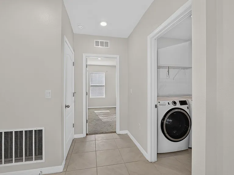 537 Talisi Loop — Photo 23