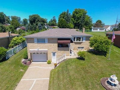 730 Whitehead Ln, Irwin, PA, 15642