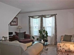 156 Prestwick Way, Edison, NJ 08820