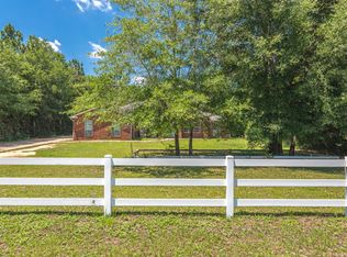 1123 Blackberry Cir, Baker, FL 32531