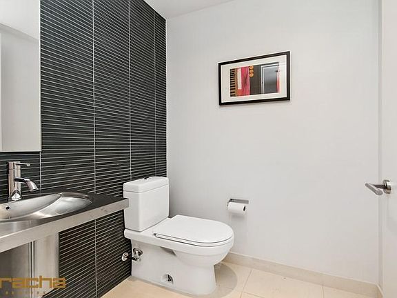 5th image of 66 W 45th St #36A