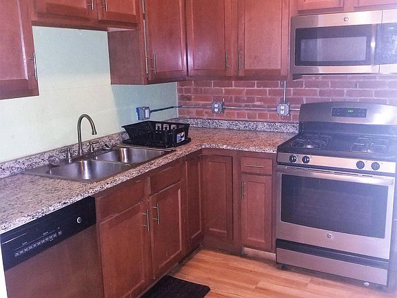 5th image of 260 Washington St APT 9