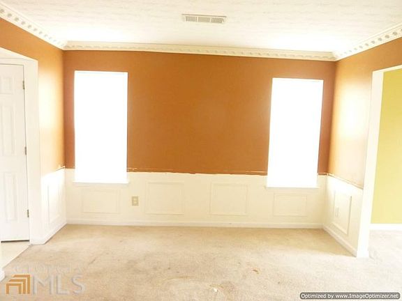 4th image of 1733 Bennett Dr