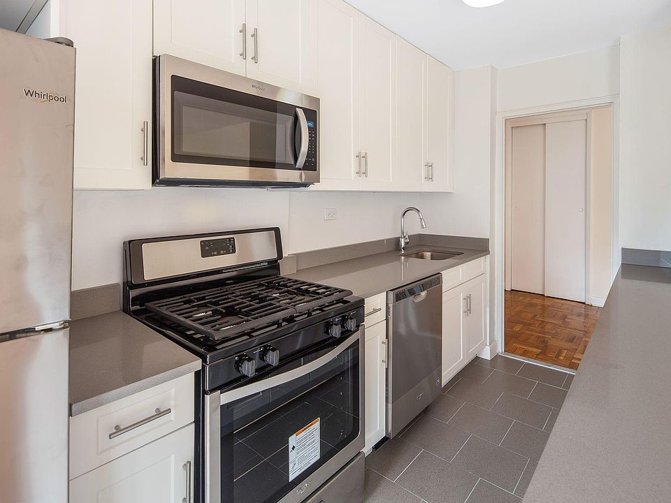 1st image of 4465 Kissena Blvd #2R