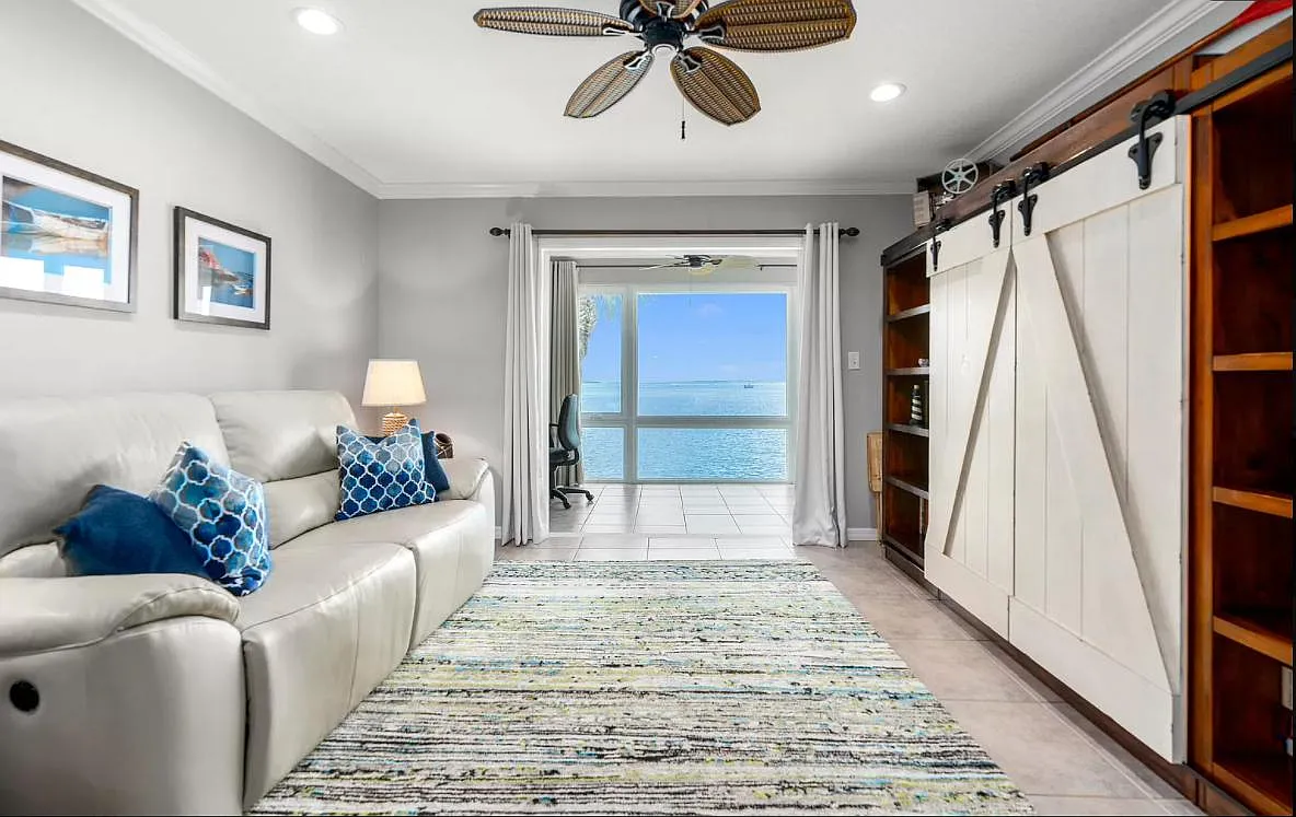 1 bed, 1171 sqft, $2,500 — Photo 3