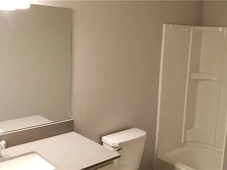 721 W Taylor St #1-4 — Photo 7