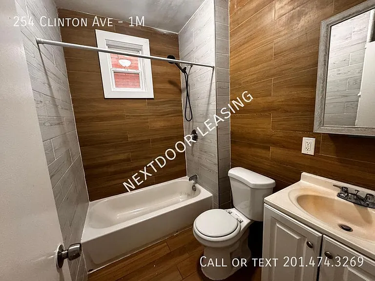 254 Clinton Ave #1M — Photo 2