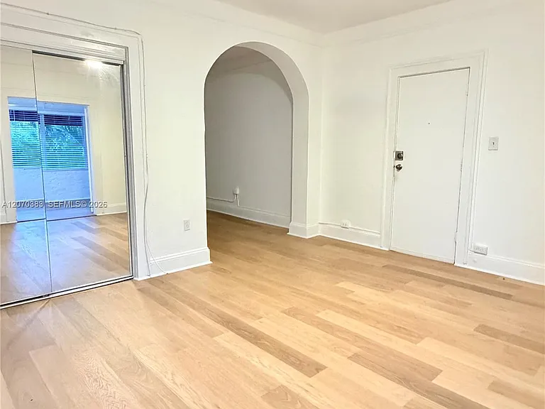 3433 Garden Ave #10 — Photo 2
