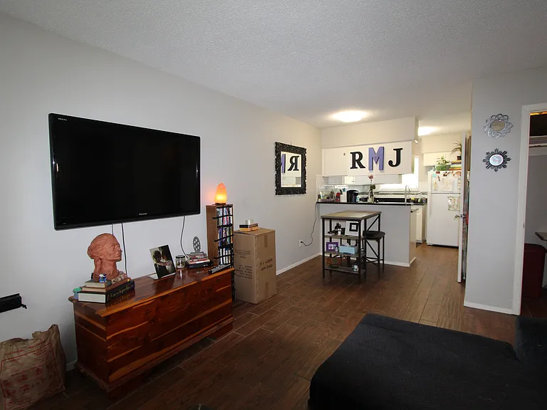 4538 Byers Ave #11 — Photo 6