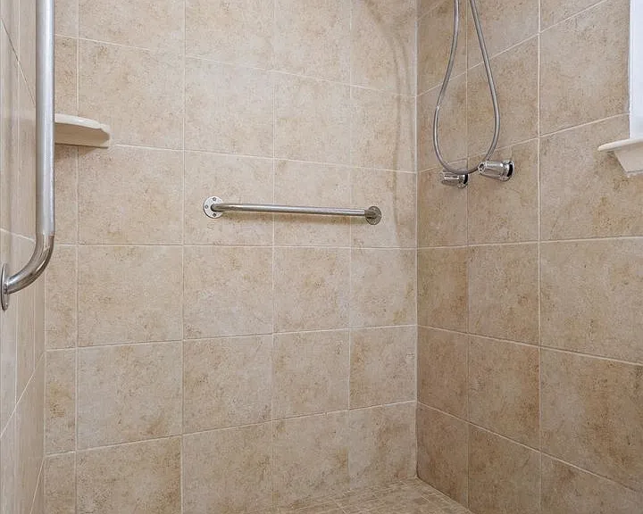 703 Huntingdon Pl — Photo 16