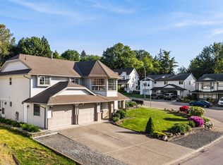 34858 Millar Cres, Abbotsford, BC V2S 7K5