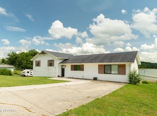 3041 Slate Hill Rd, Bean Station, TN 37708