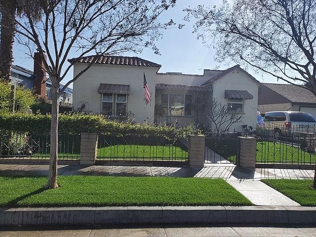 1st image of 14416 Brink Ave