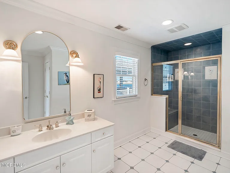 38 Ocean Ave — Photo 20