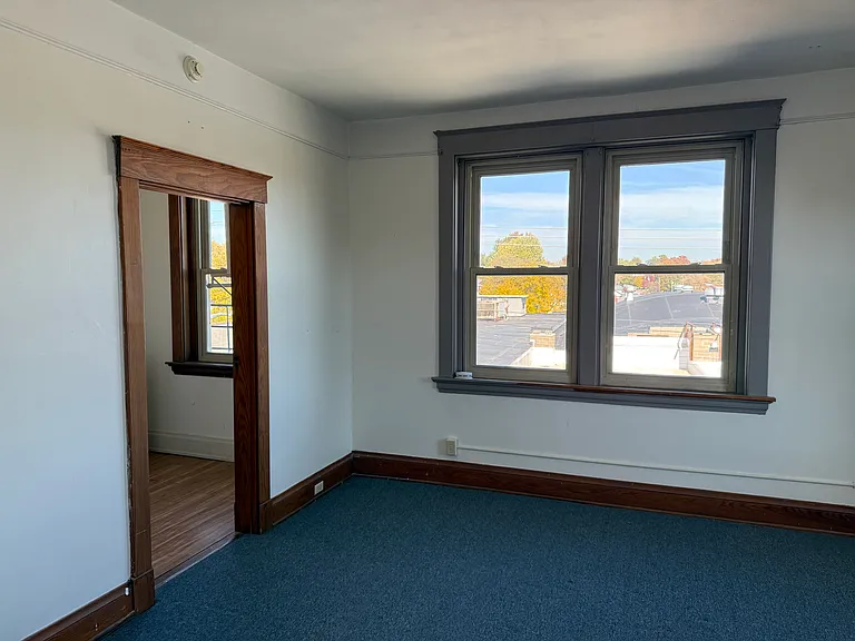 3325 Harrison Ave #2 — Photo 9