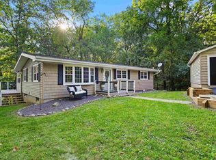 361 Charter Oak Pl, Dahinda, IL 61428